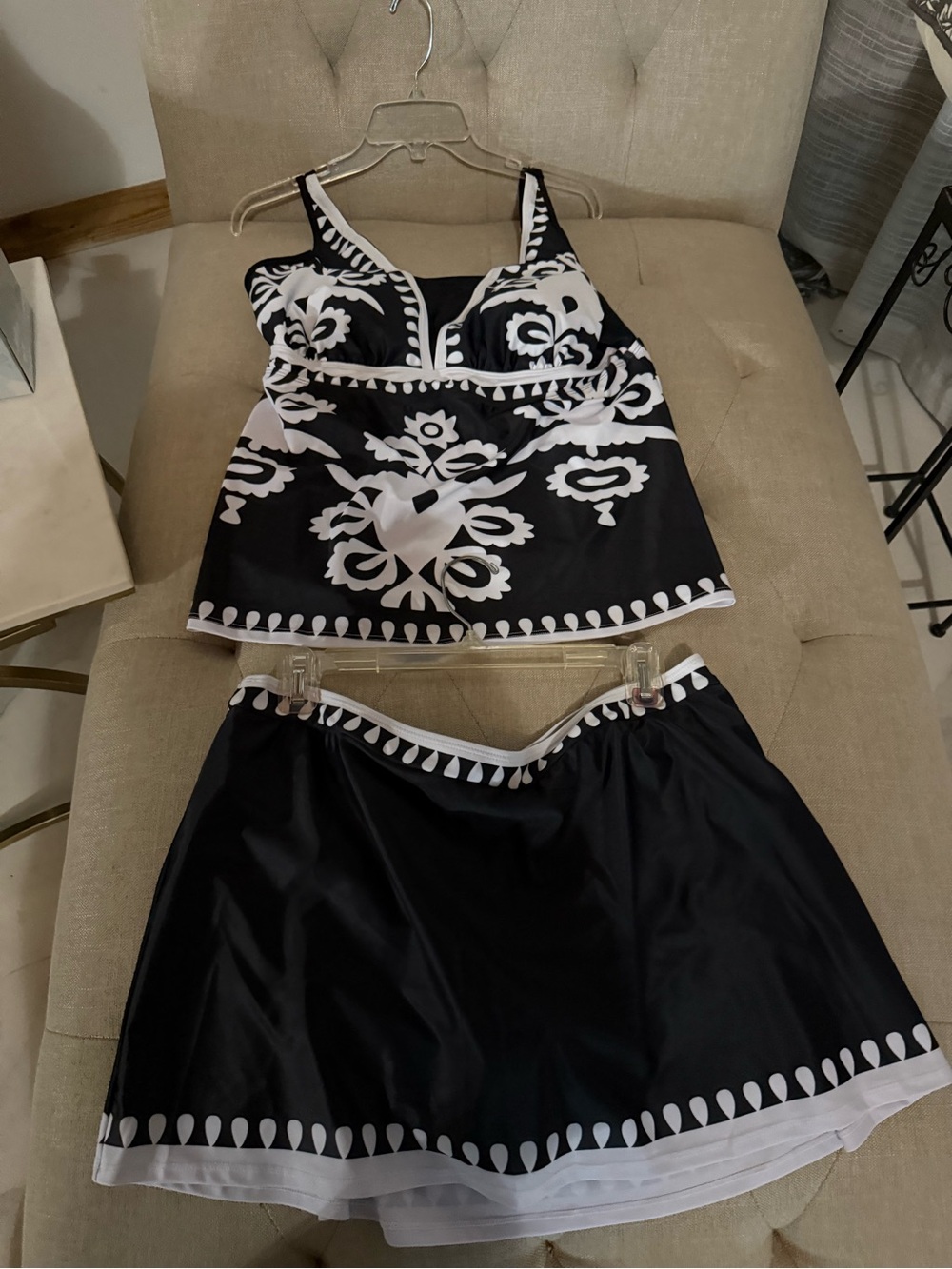 Black and White 2pc Tankini Swim Set